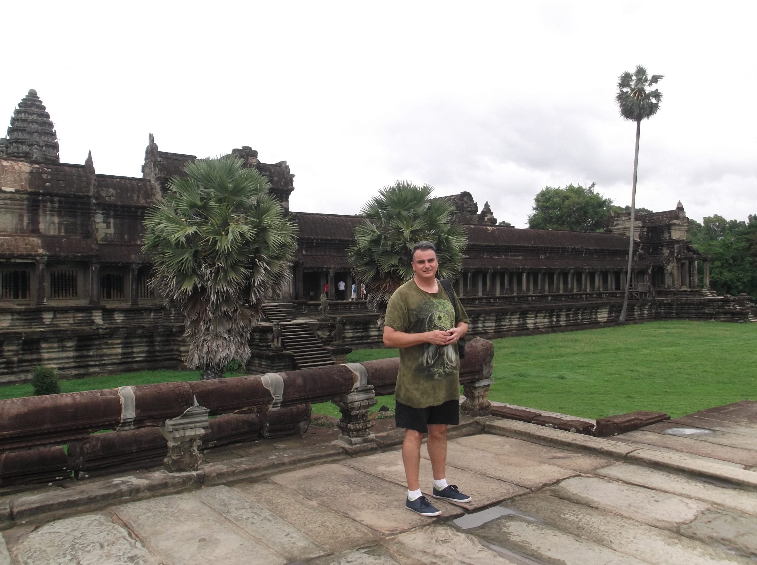 CSU MBA student Brad Cutts visiting Angkor Wat, Cambodia