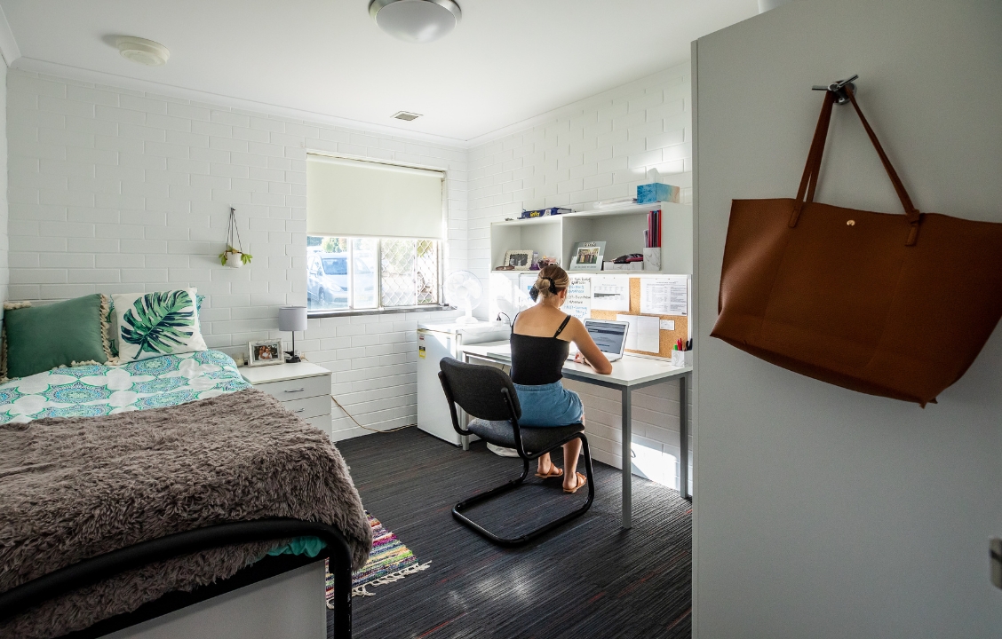 The best cleaning hacks for uni students – Charlie | Your Student Blog
